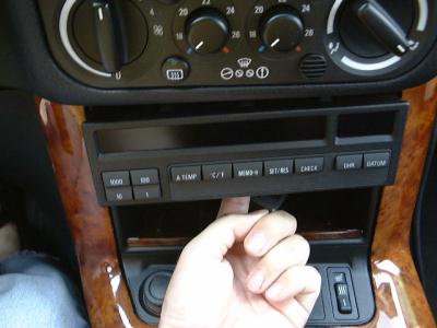 �`�F�b�N�R���g���[��