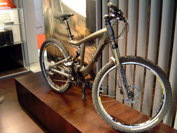 ���[�^�[�V���[