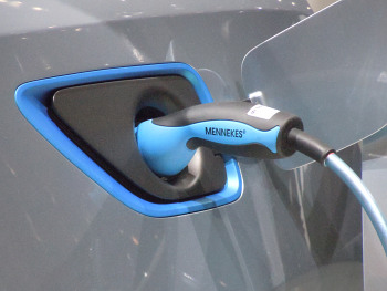 ���[�^�[�V���[