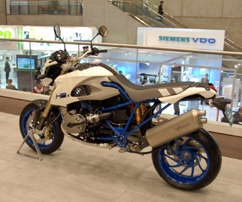 ���[�^�[�V���[